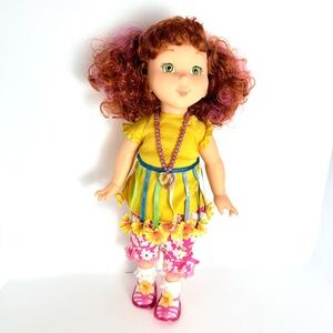 2008 GORGEOUS Fancy Nancy Doll with yellow top perfume necklace shoes socks Rare